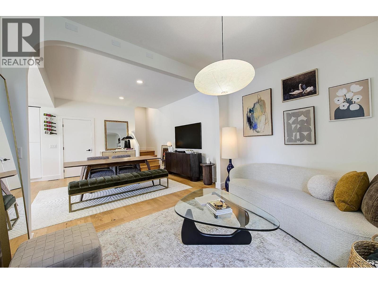 #3 877 Morrison Avenue - 15