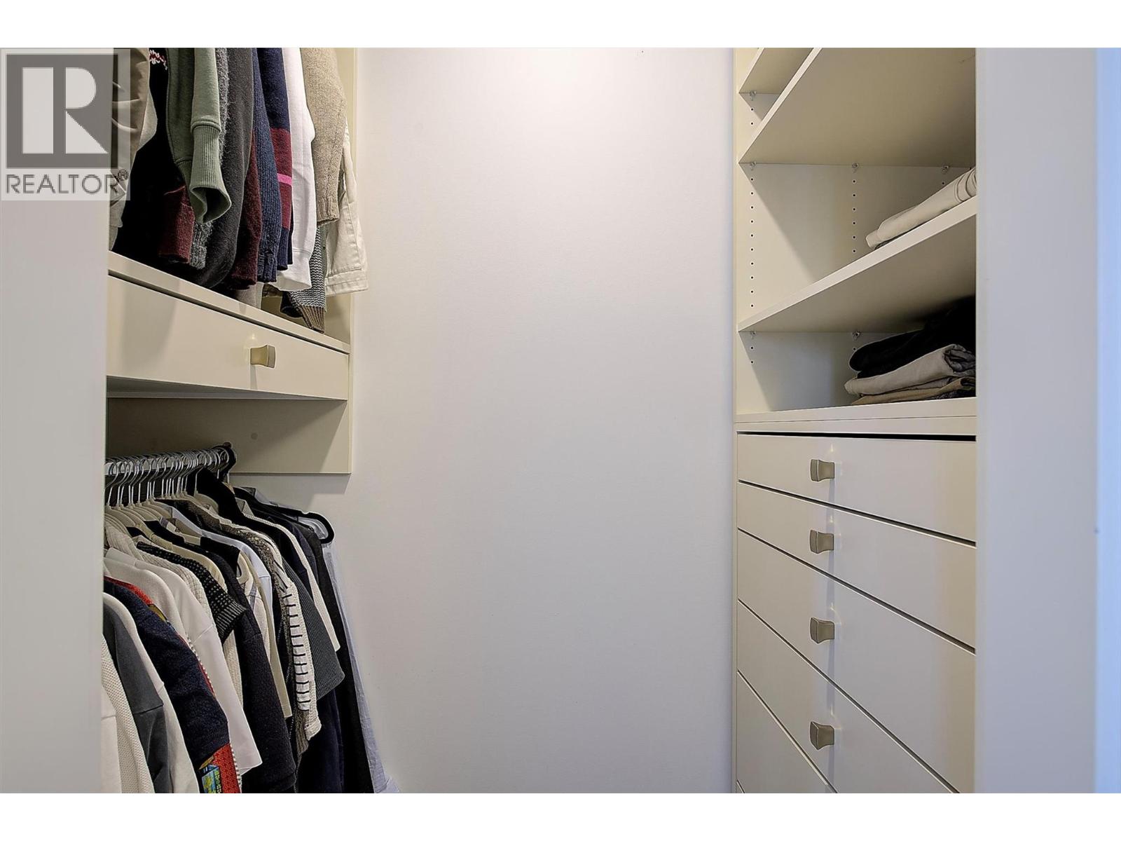 #3 877 Morrison Avenue - 34