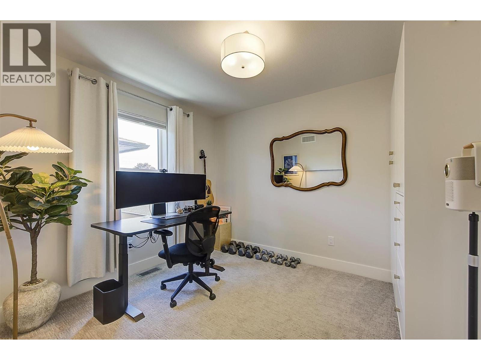 #3 877 Morrison Avenue - 42