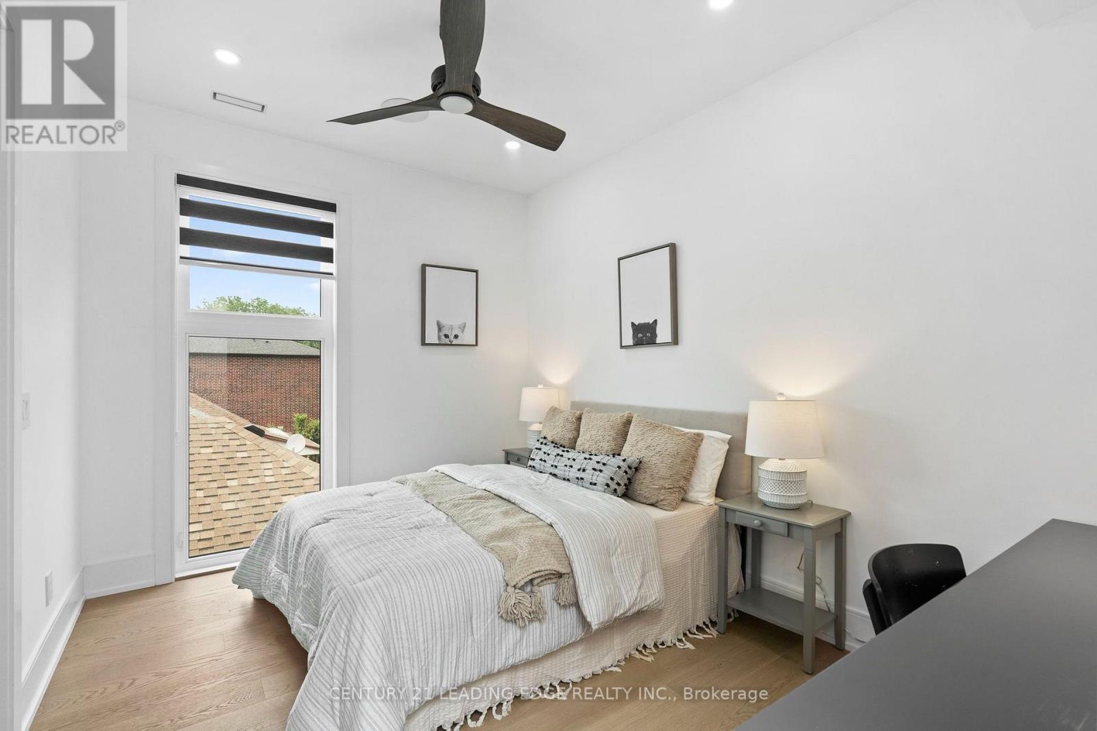 147 DURANT AVENUE - 15