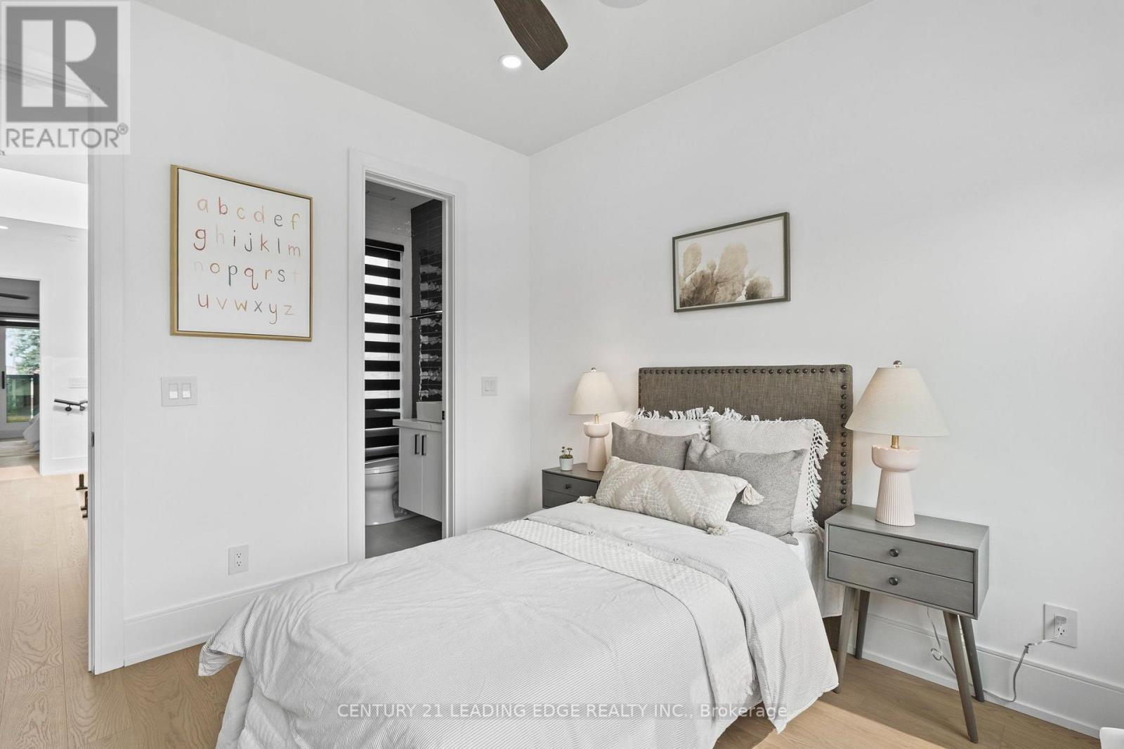 147 DURANT AVENUE - Image 24