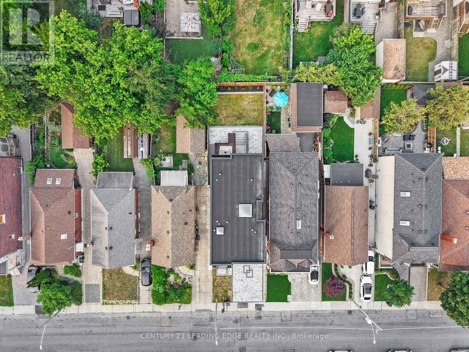 147 DURANT AVENUE - 3