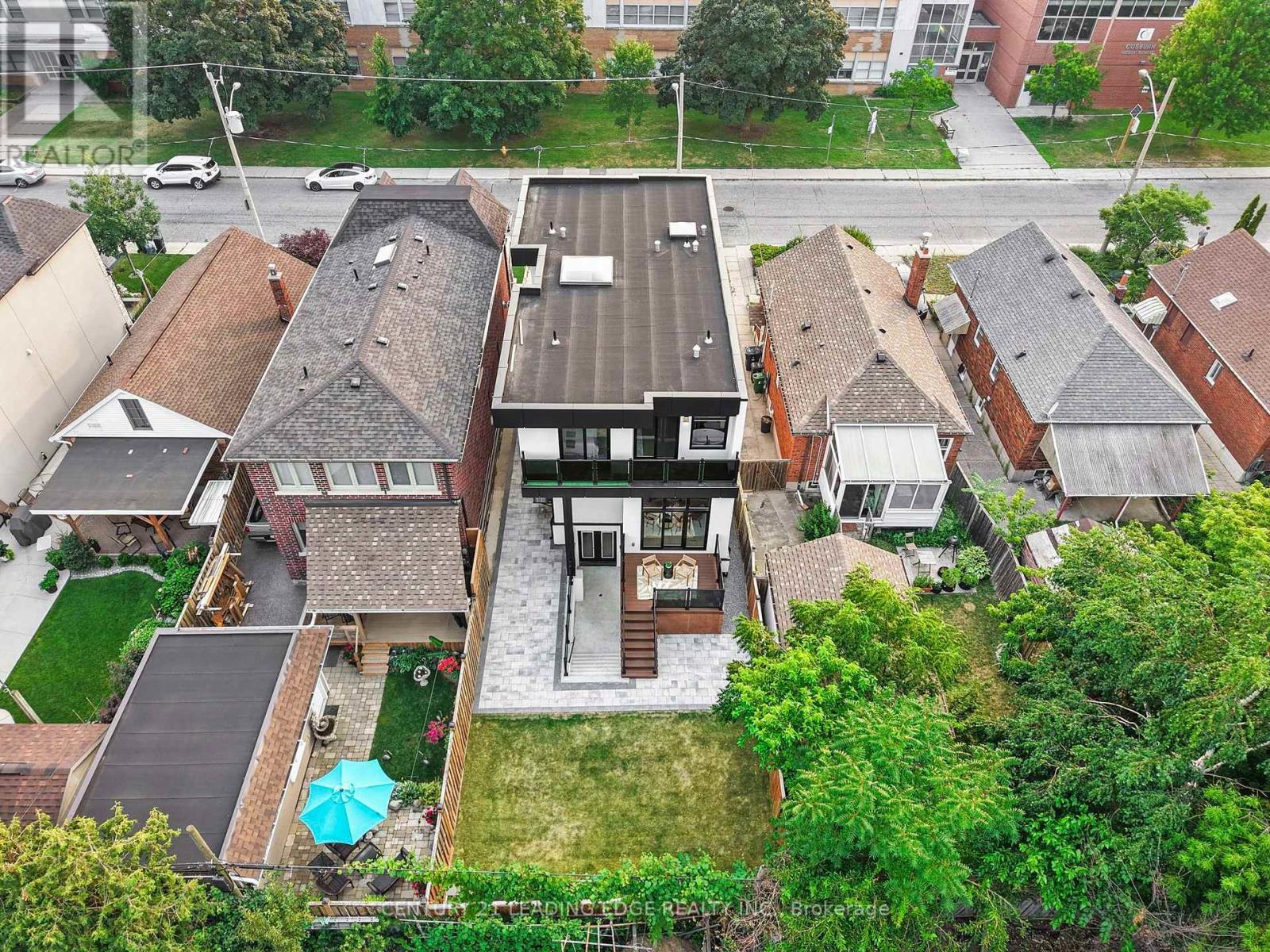 147 DURANT AVENUE - 4