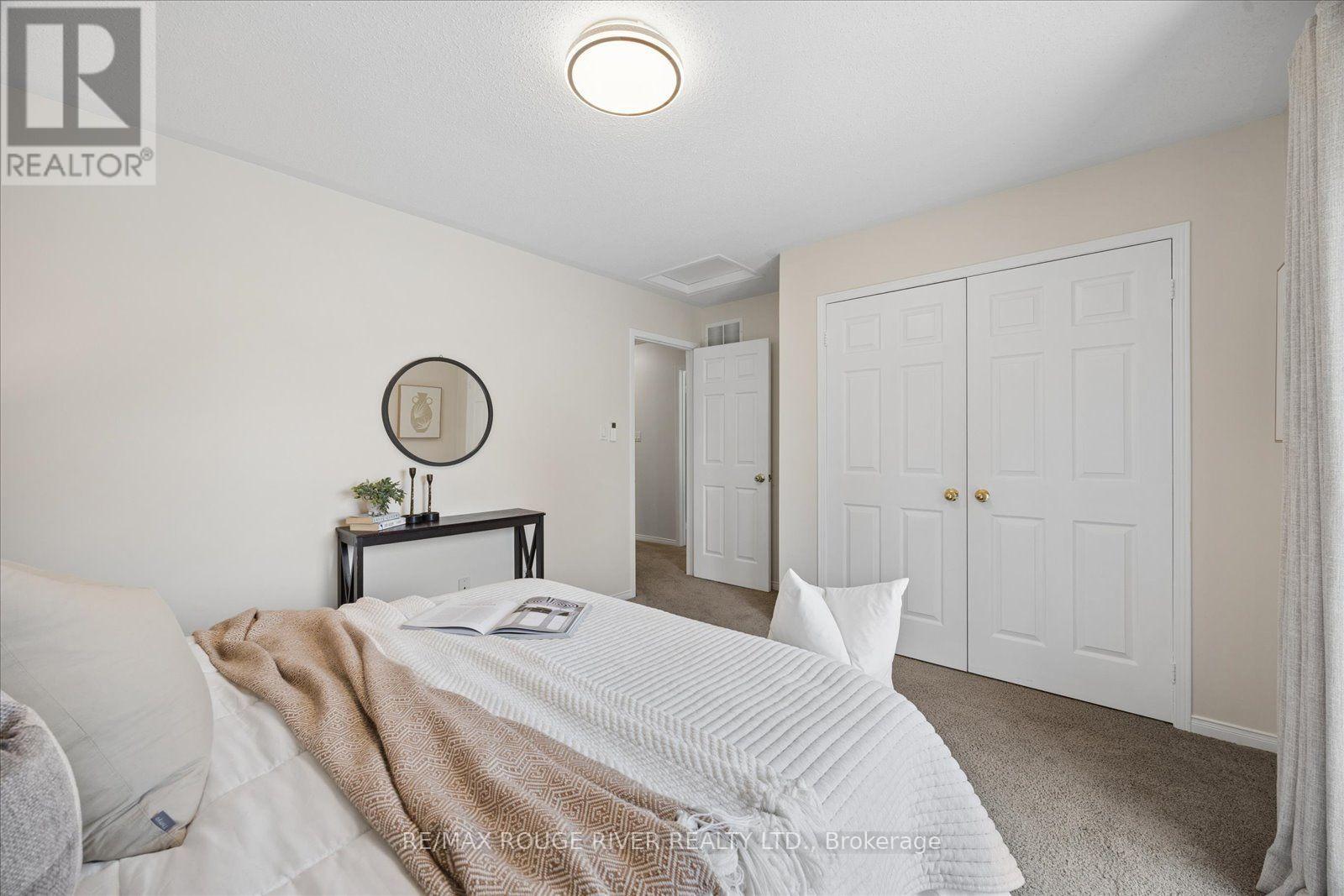 37 BURWELL STREET - 16