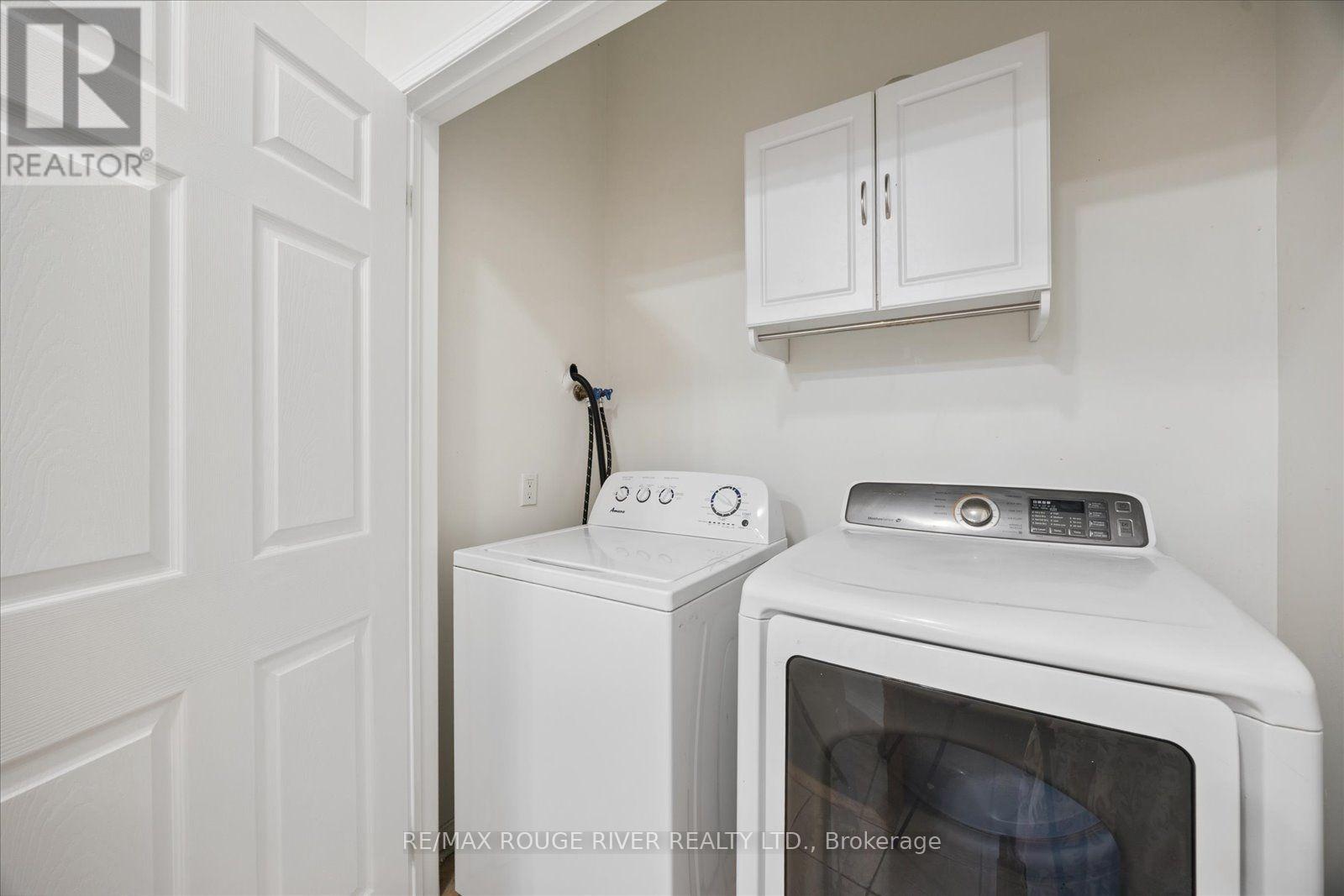 37 BURWELL STREET - 28