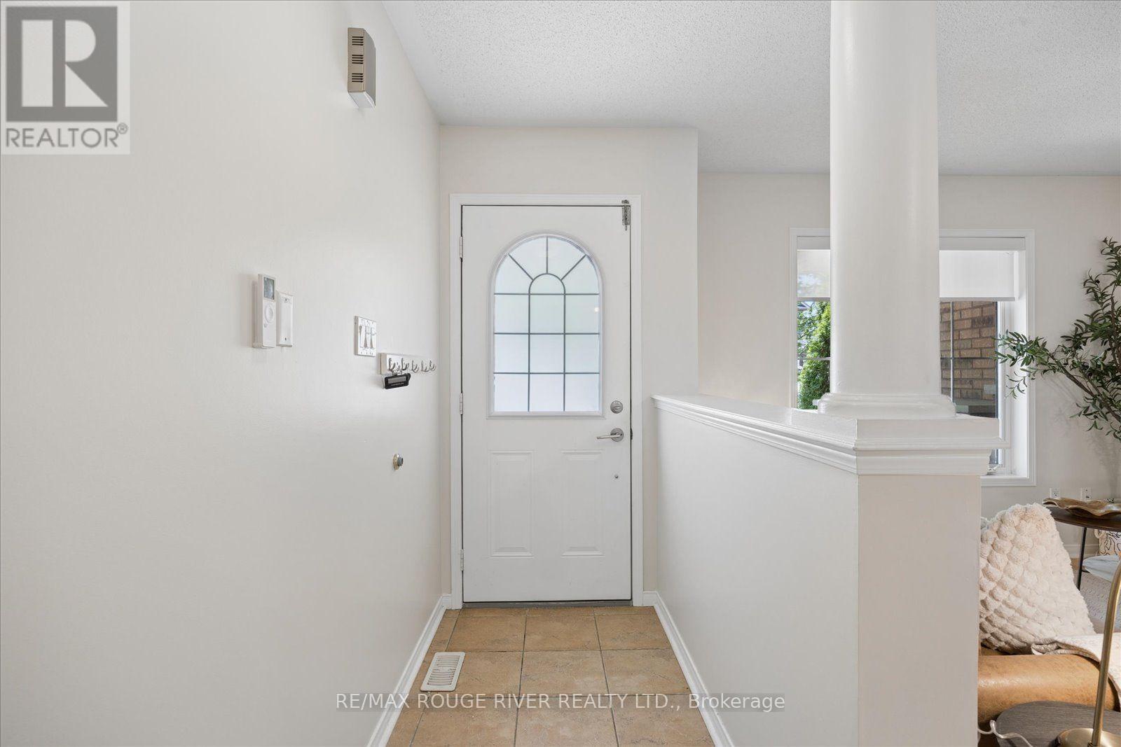 37 BURWELL STREET - 3