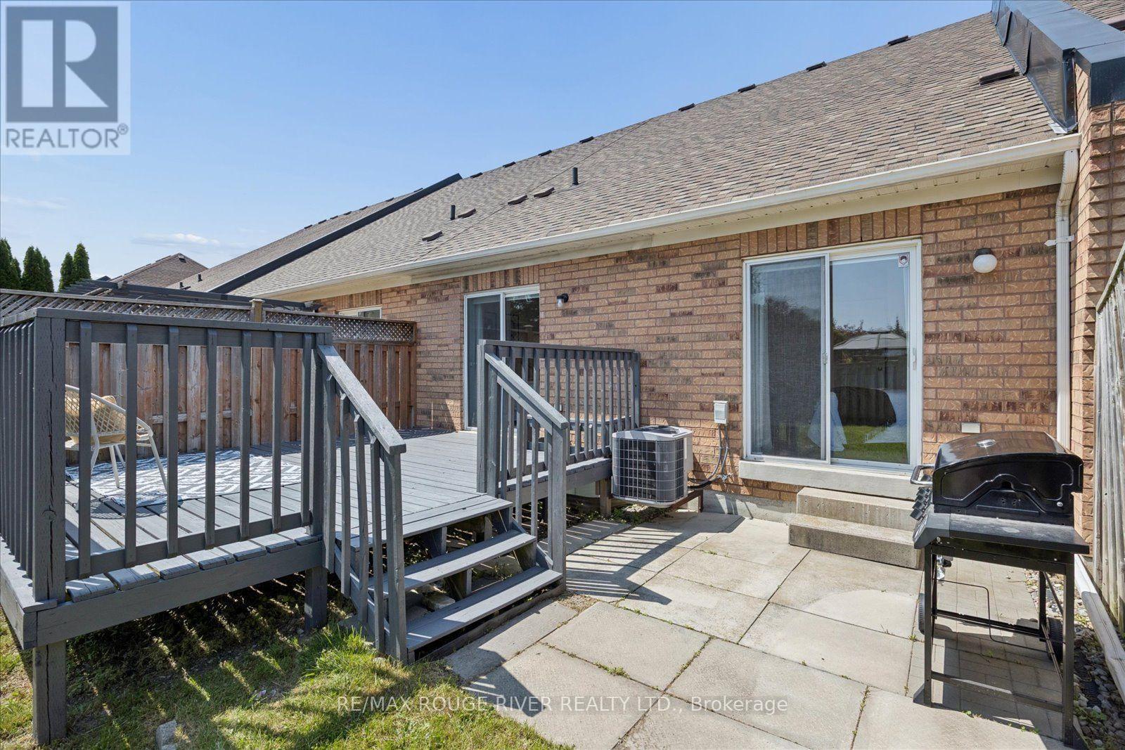 37 BURWELL STREET - 31