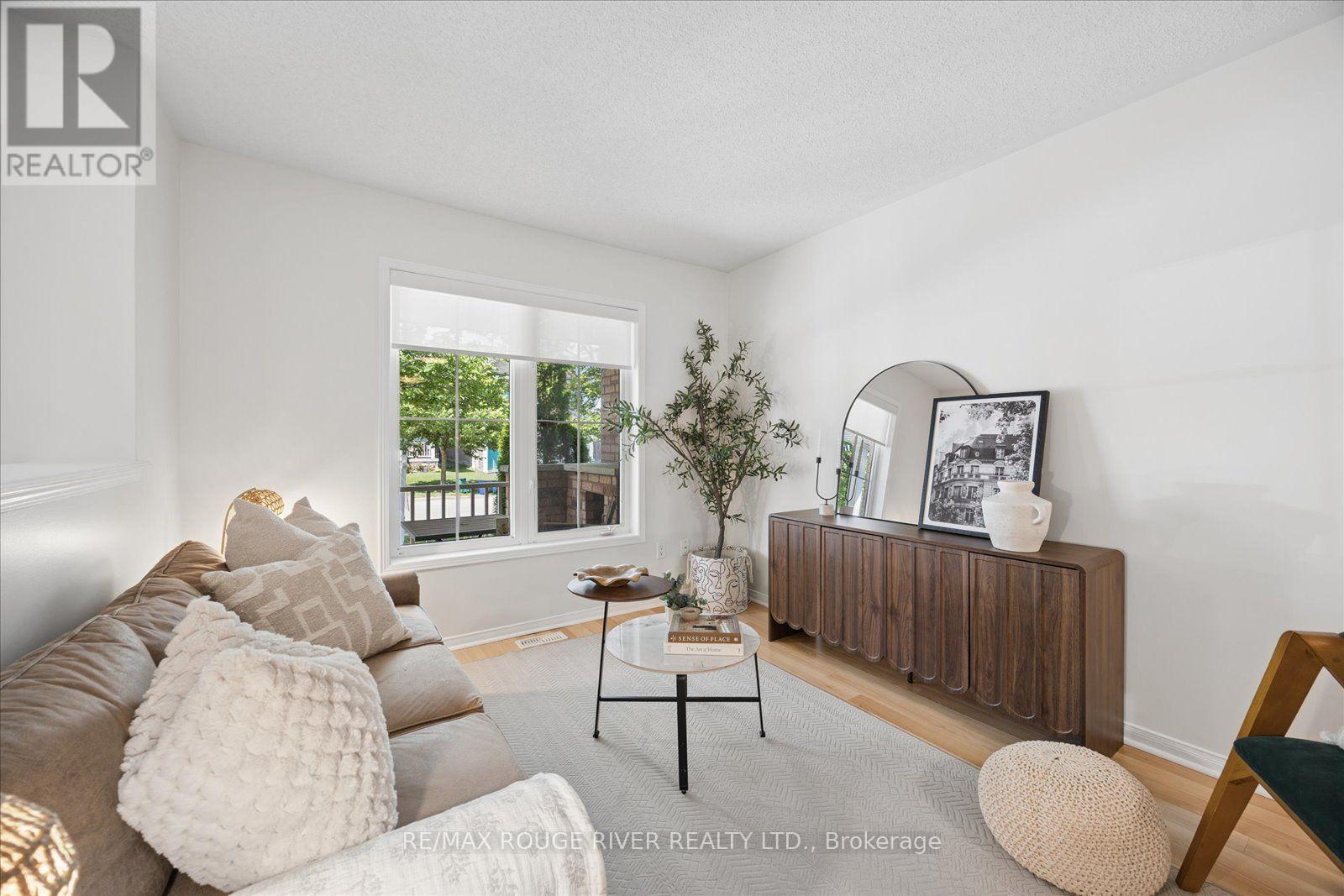 37 BURWELL STREET - 5