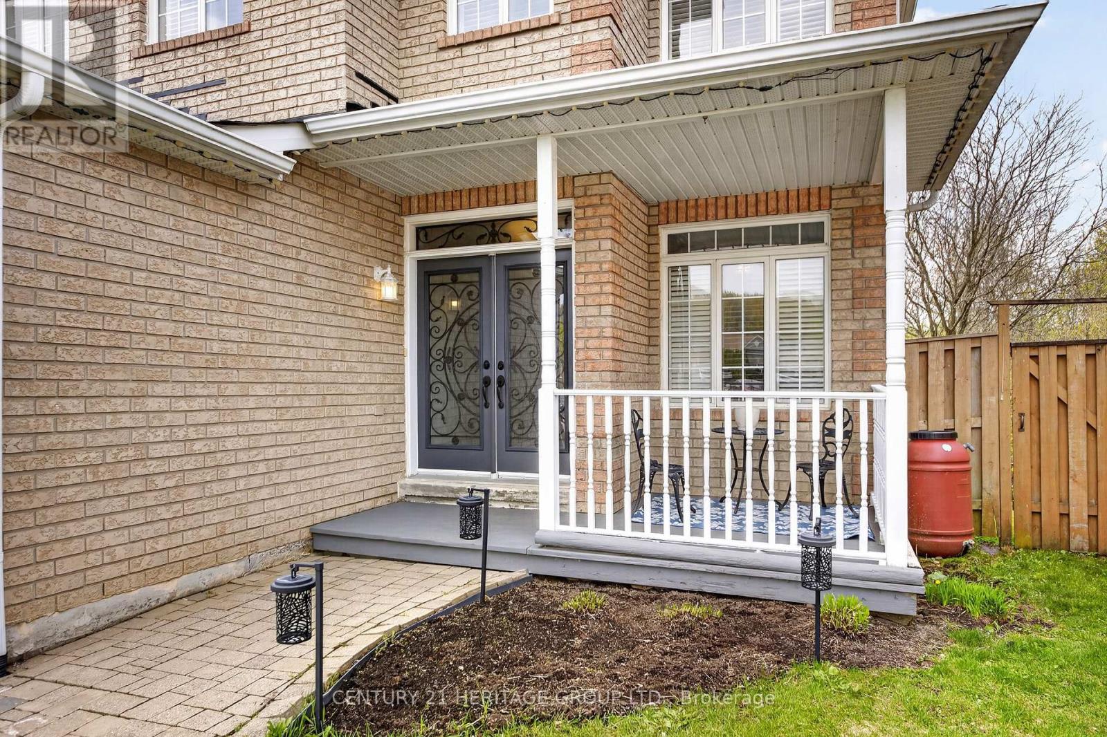1858 EMERALD COURT - 2