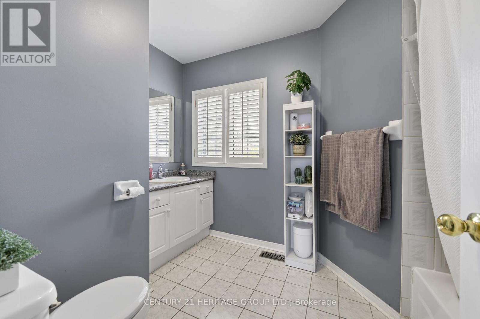 1858 EMERALD COURT - 27
