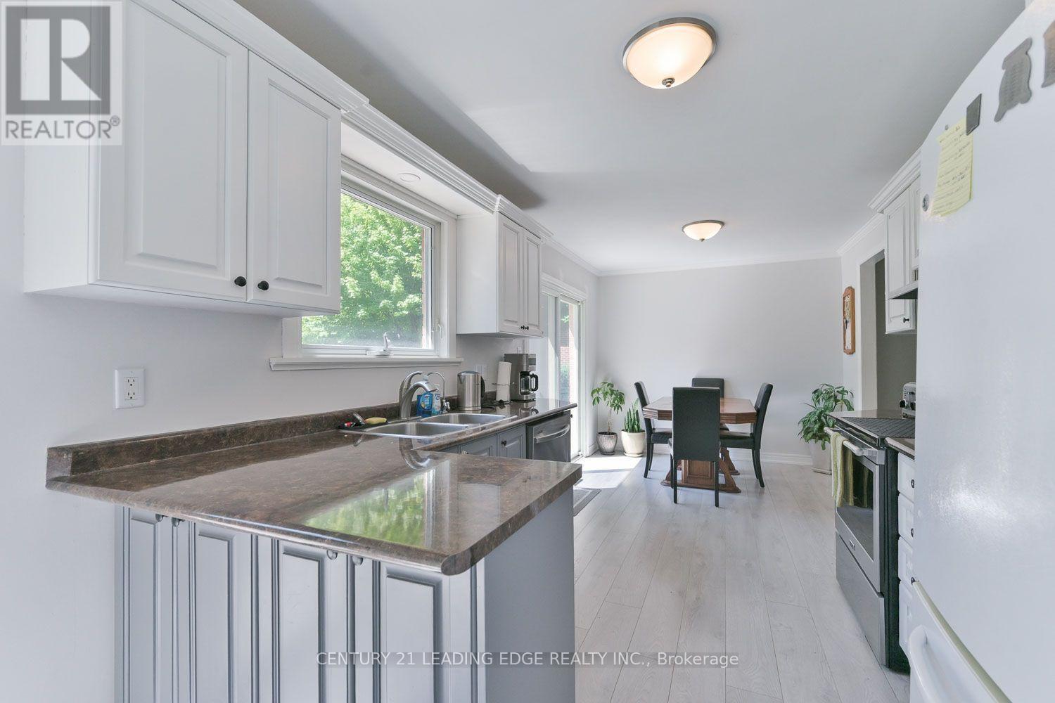 21 JONATHAN STREET - 13