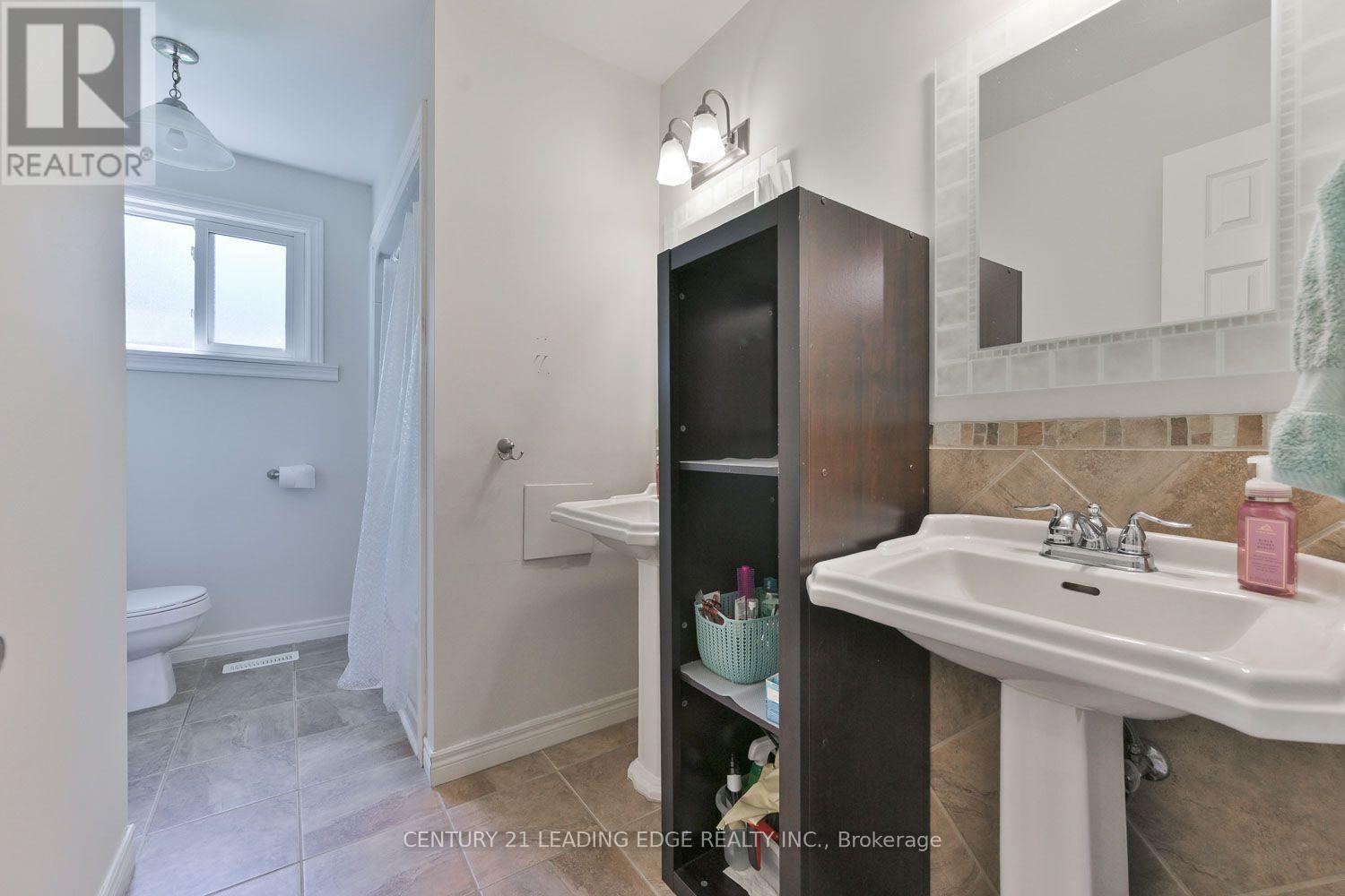 21 JONATHAN STREET - 21