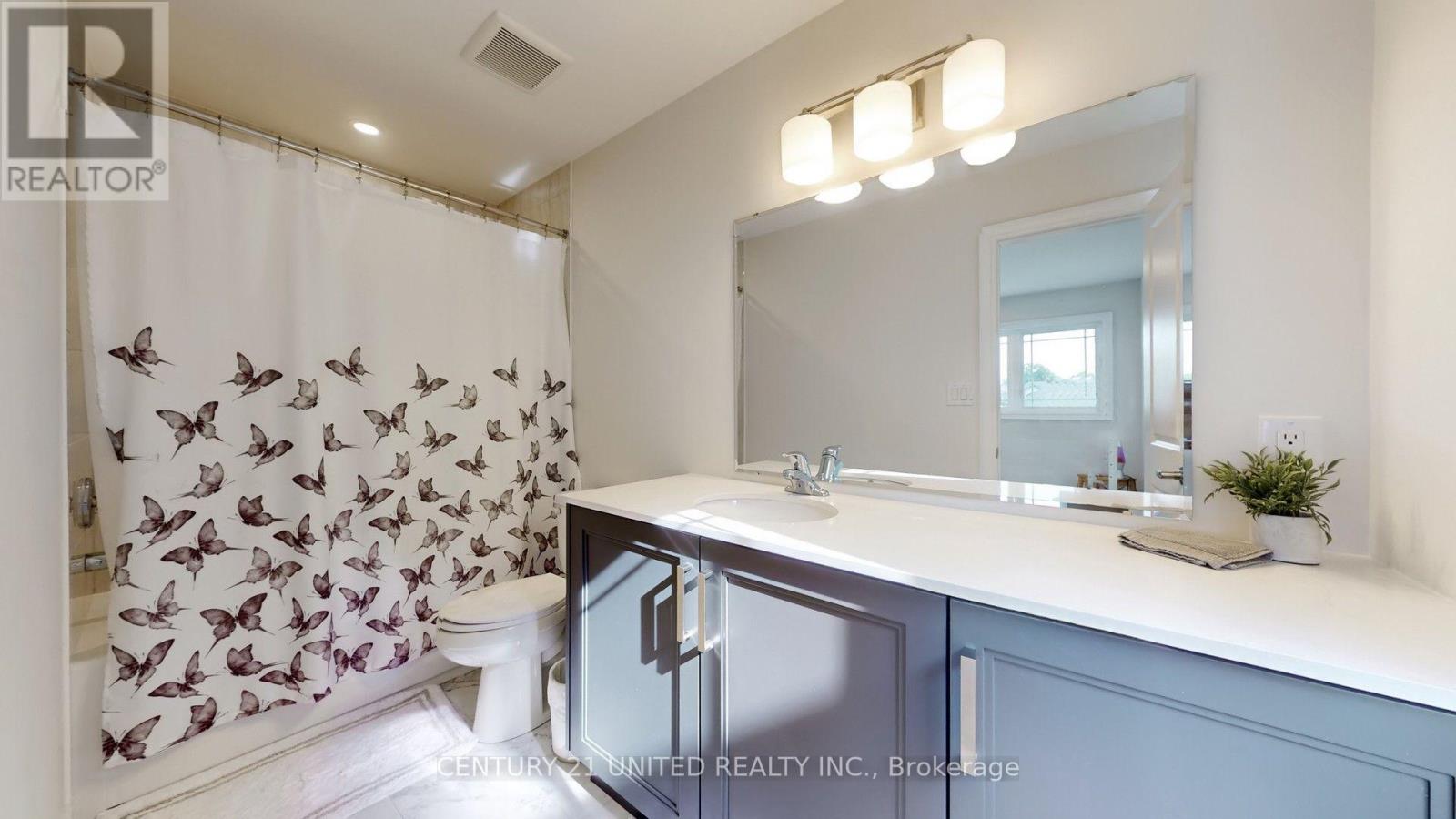 189 STRACHAN STREET - 33