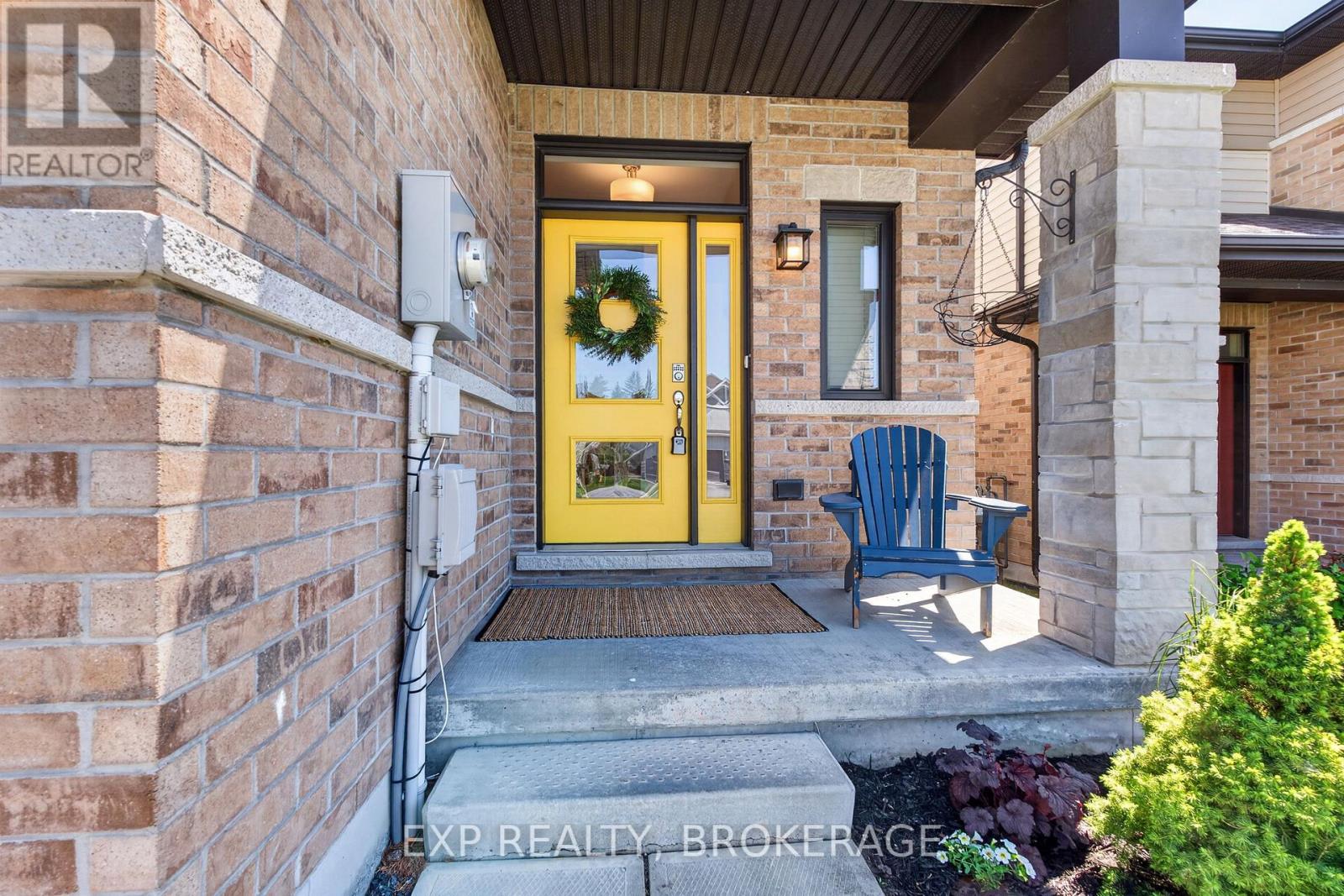 20 LEDGEROCK COURT - 2