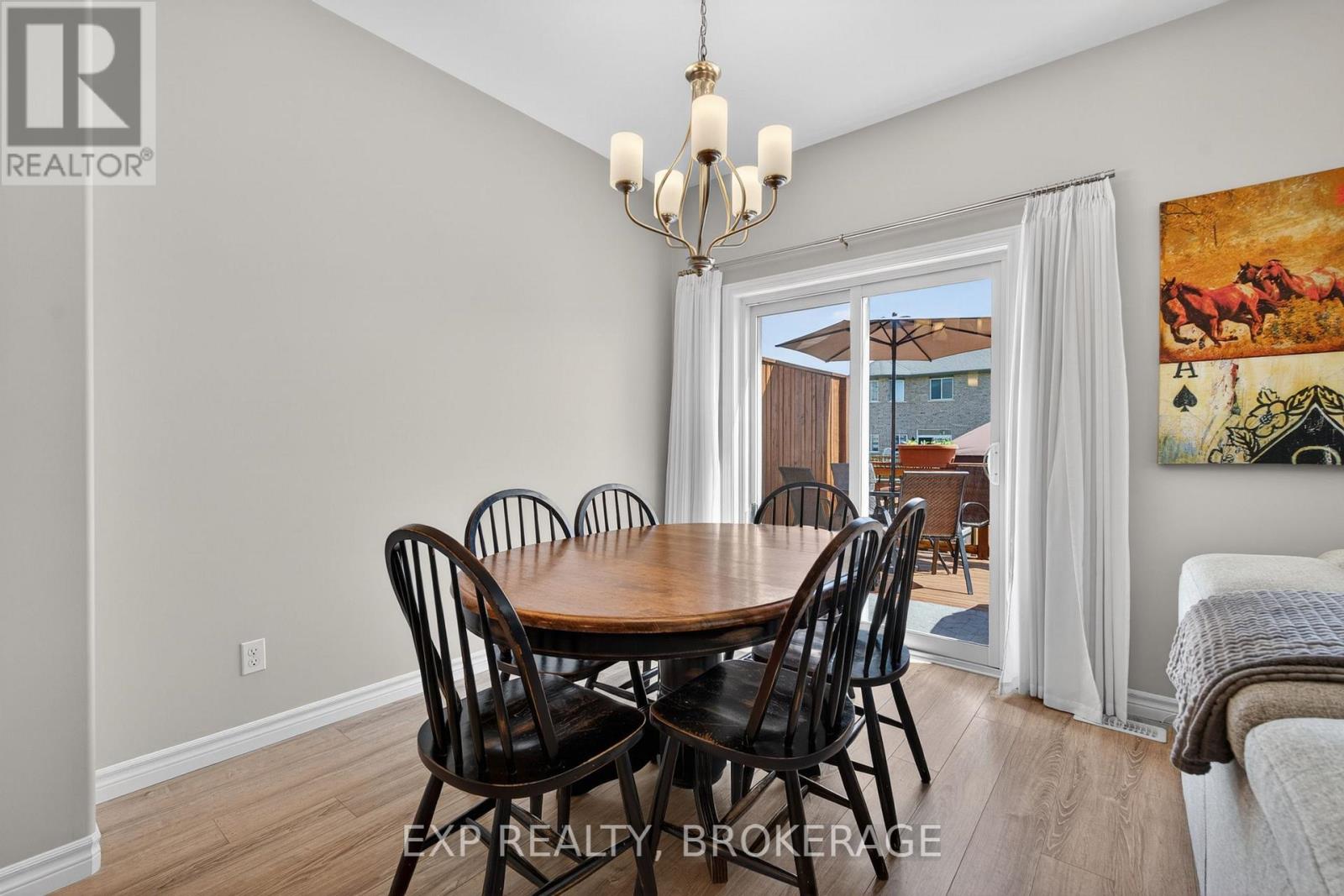 20 LEDGEROCK COURT - 13