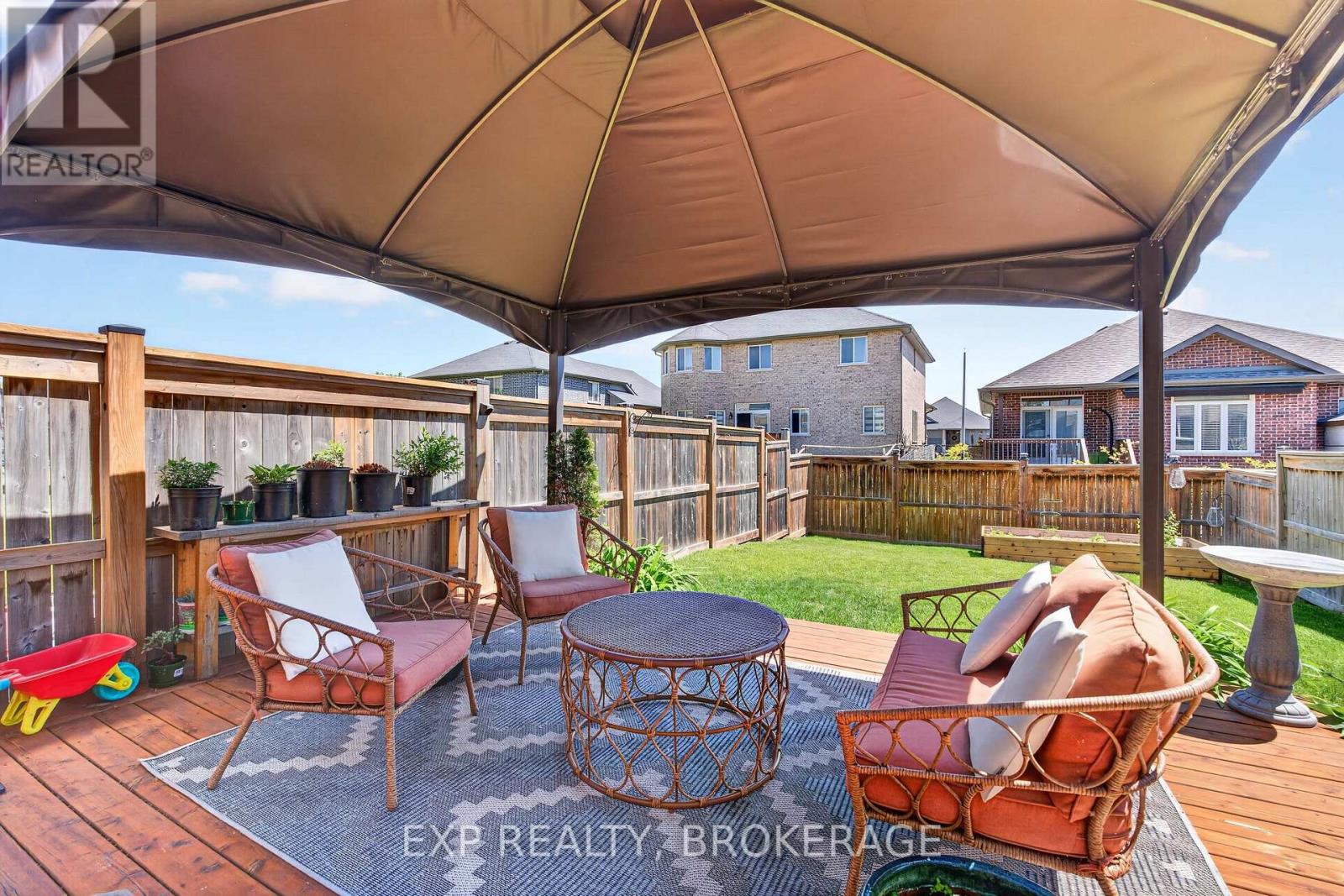 20 LEDGEROCK COURT - 4