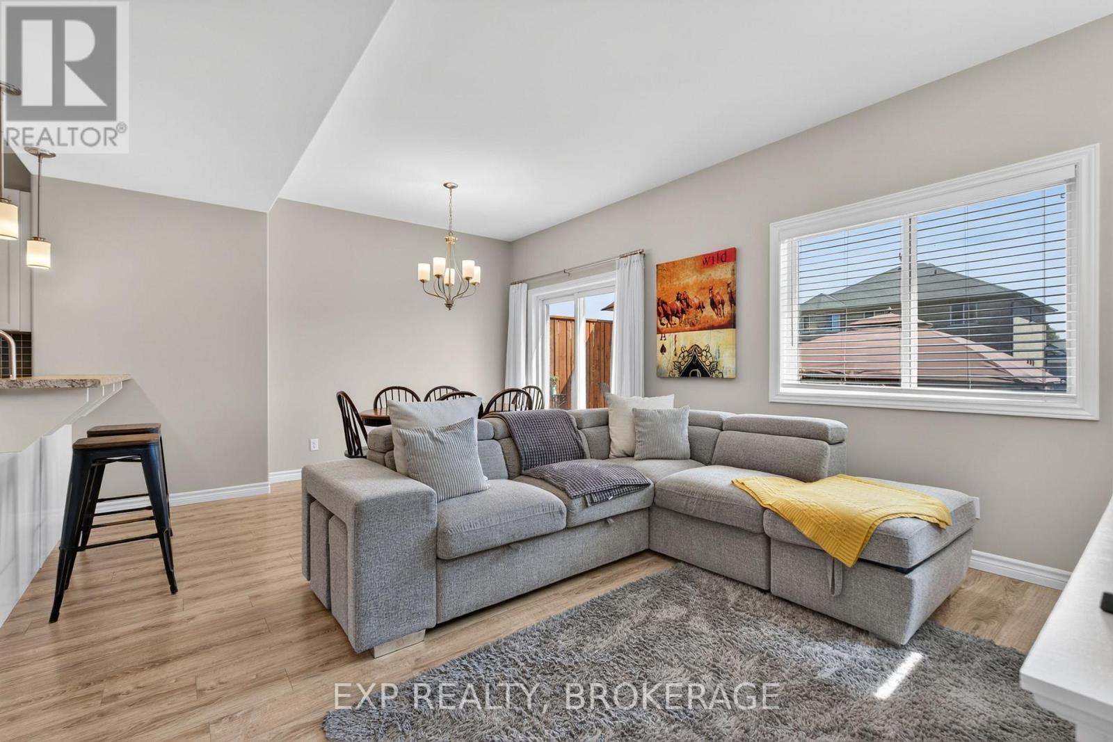 20 LEDGEROCK COURT - 11