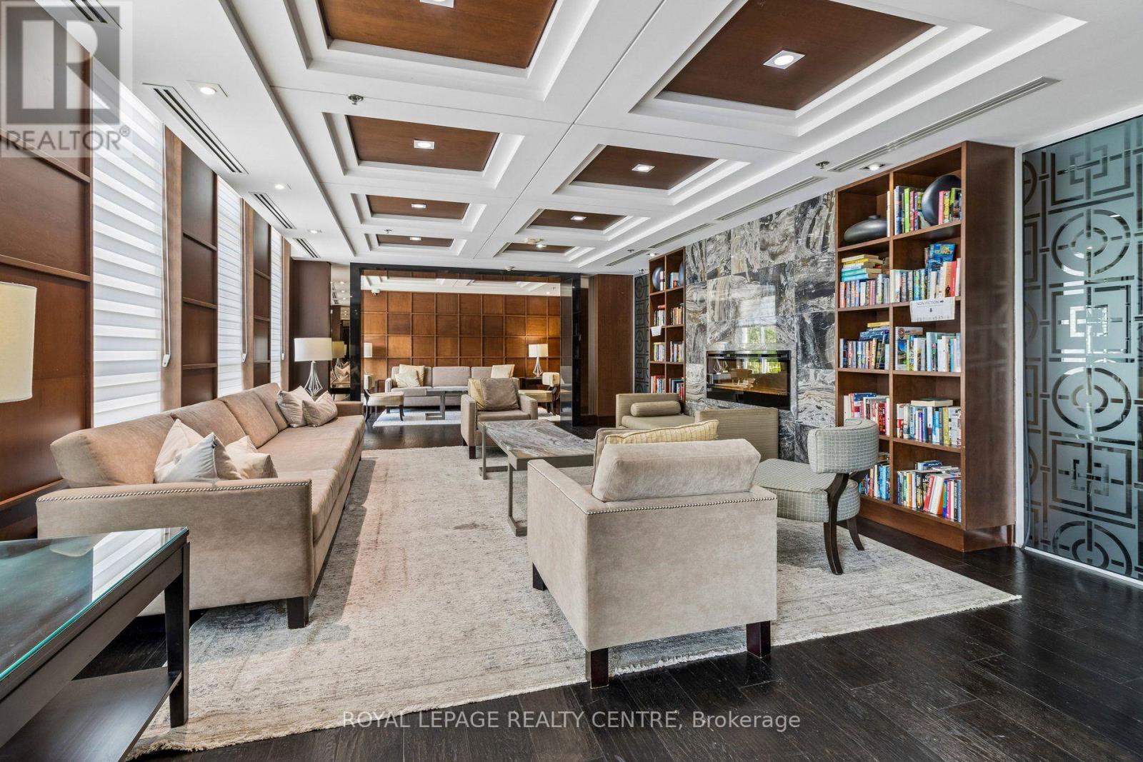 #706 2480 PRINCE MICHAEL DRIVE - 38