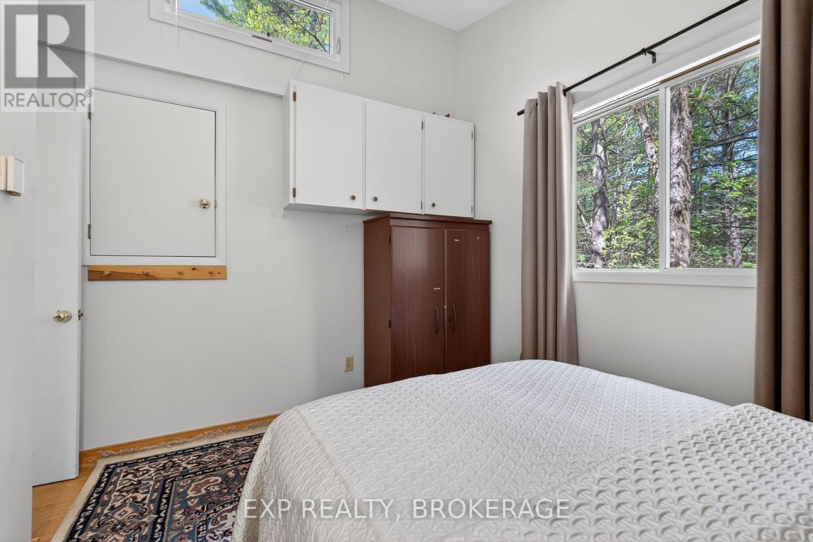 1126 RICHMOND LANE - 27