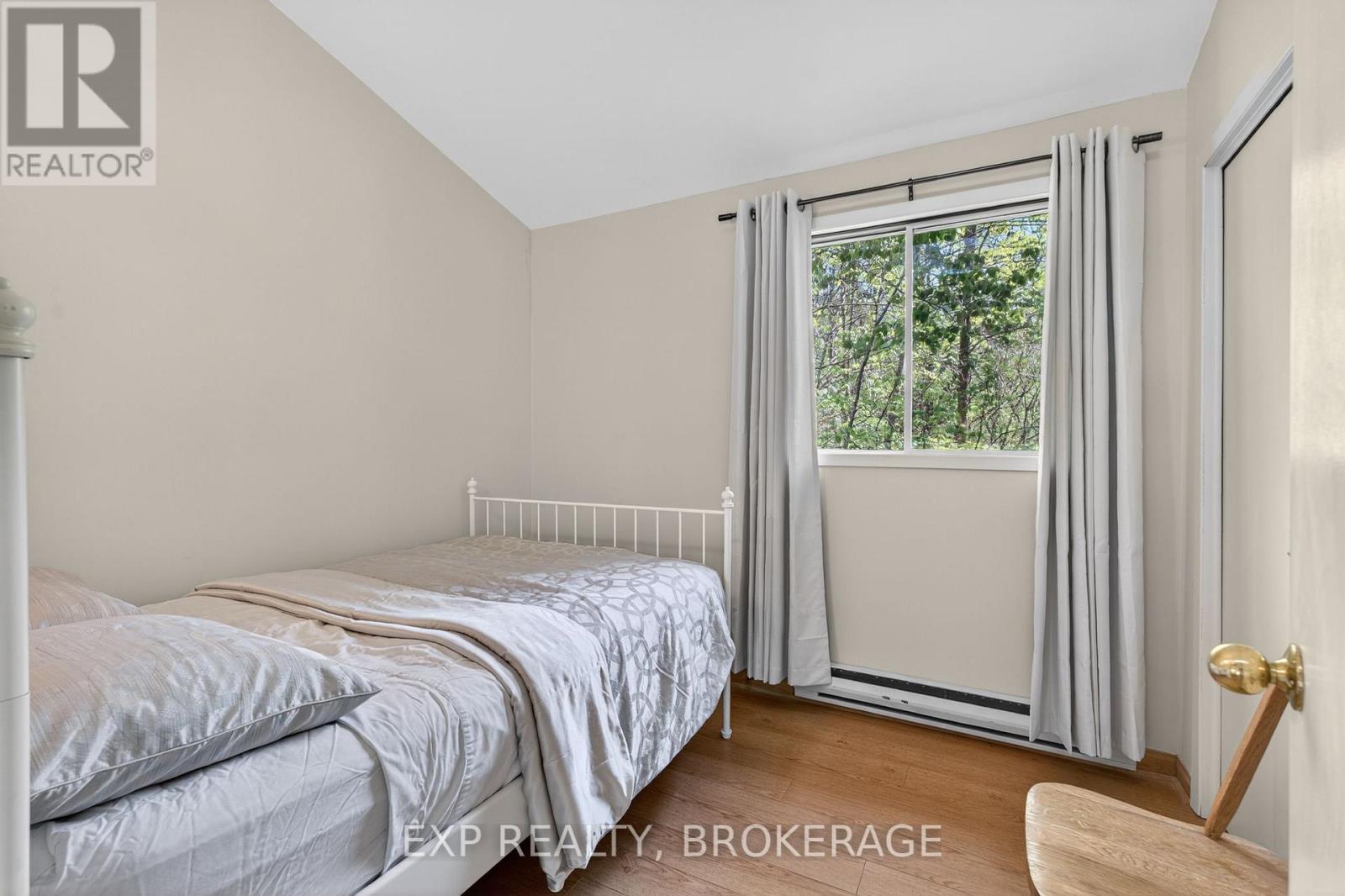 1126 RICHMOND LANE - 29