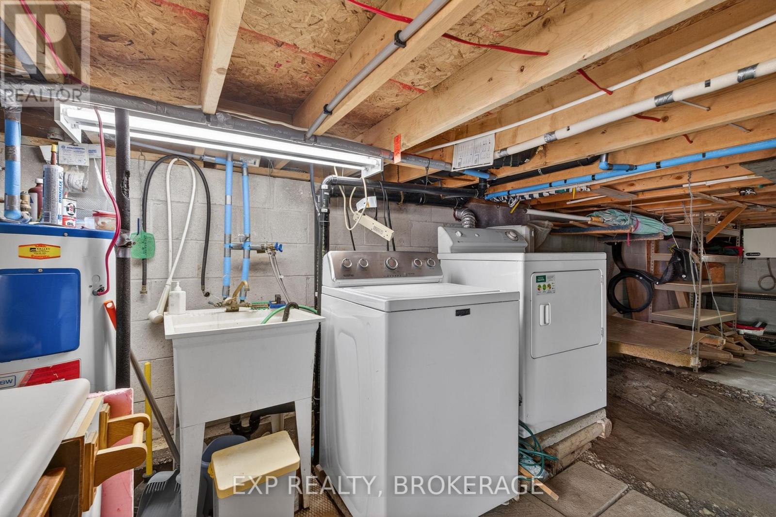 1126 RICHMOND LANE - 37