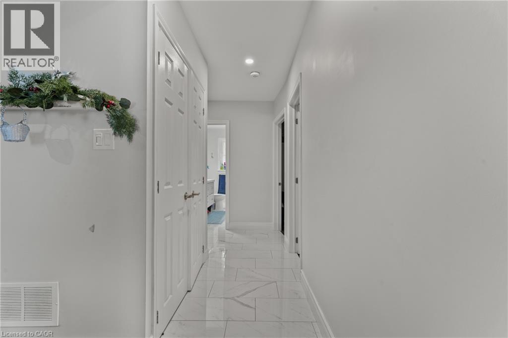557 LAKE Street - 15