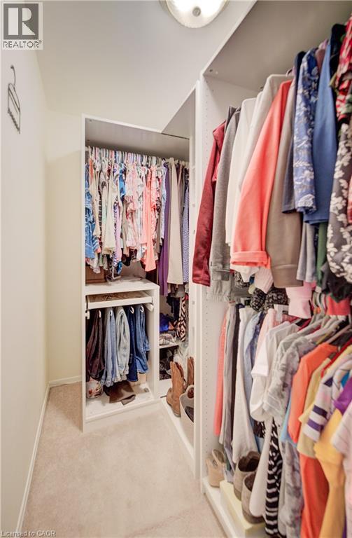 #11 210 HIGHLAND Crescent - 22