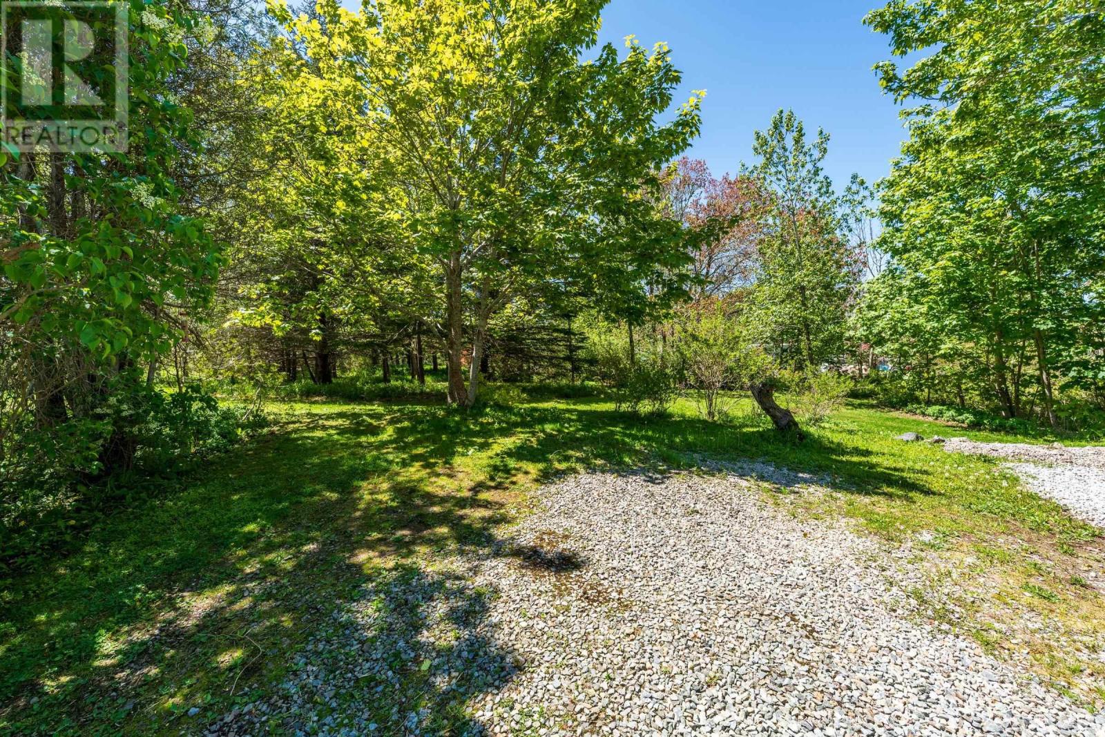 9330 Highway 3 - 32