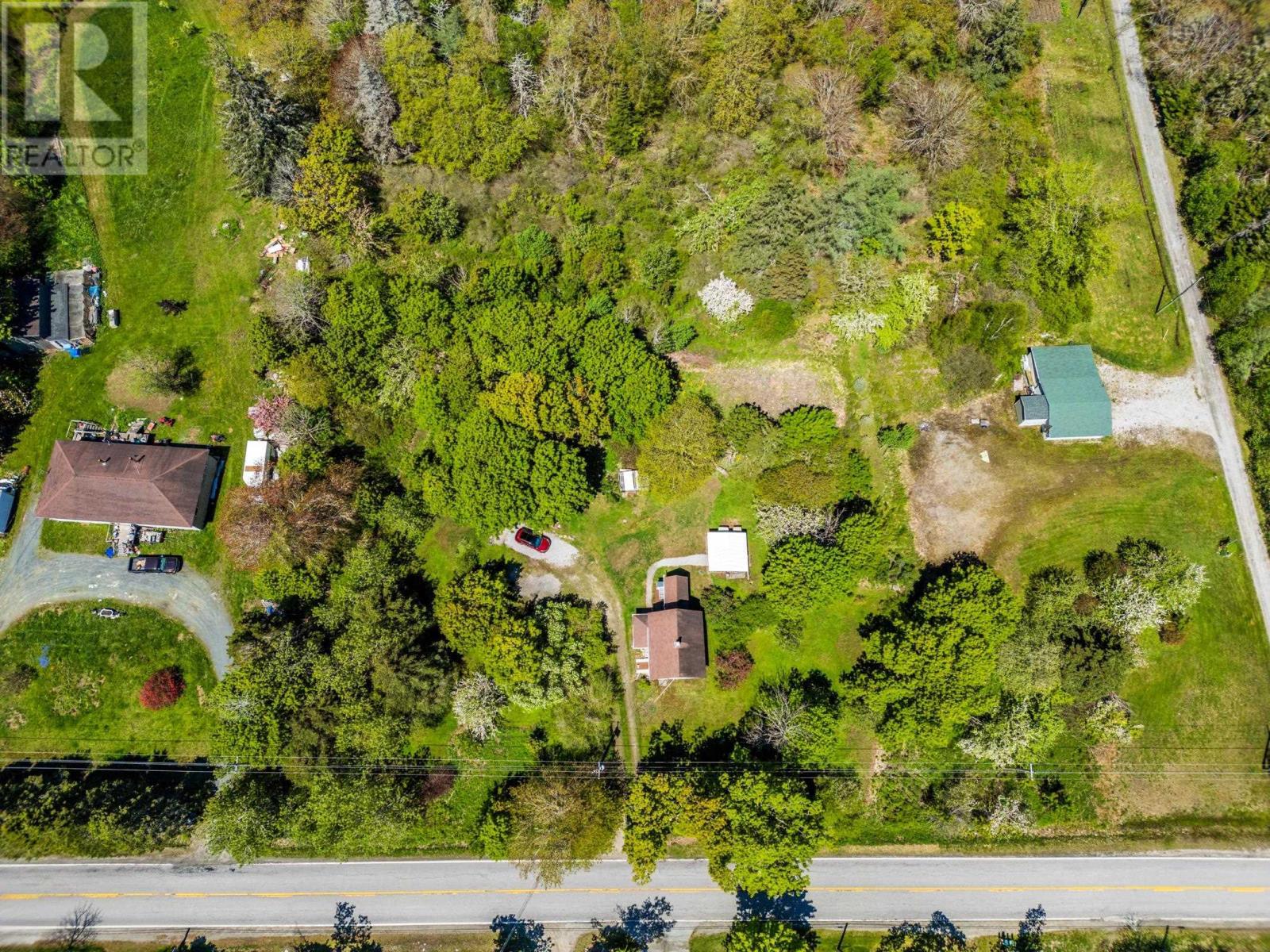 9330 Highway 3 - 39