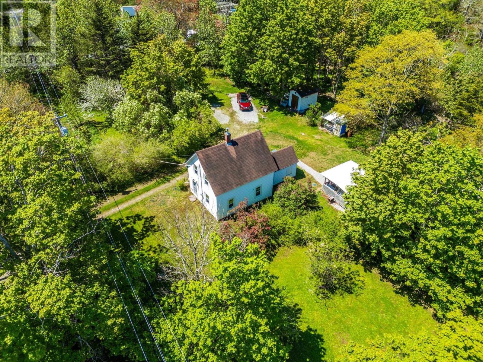 9330 Highway 3 - 43