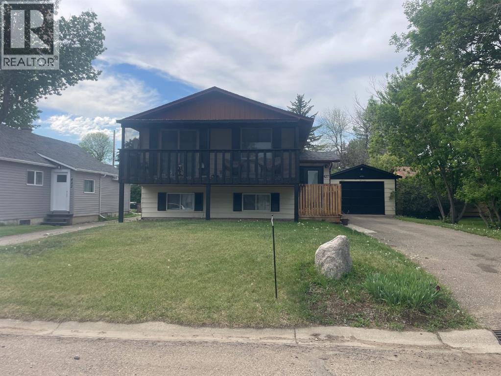 427 4 Street - 1