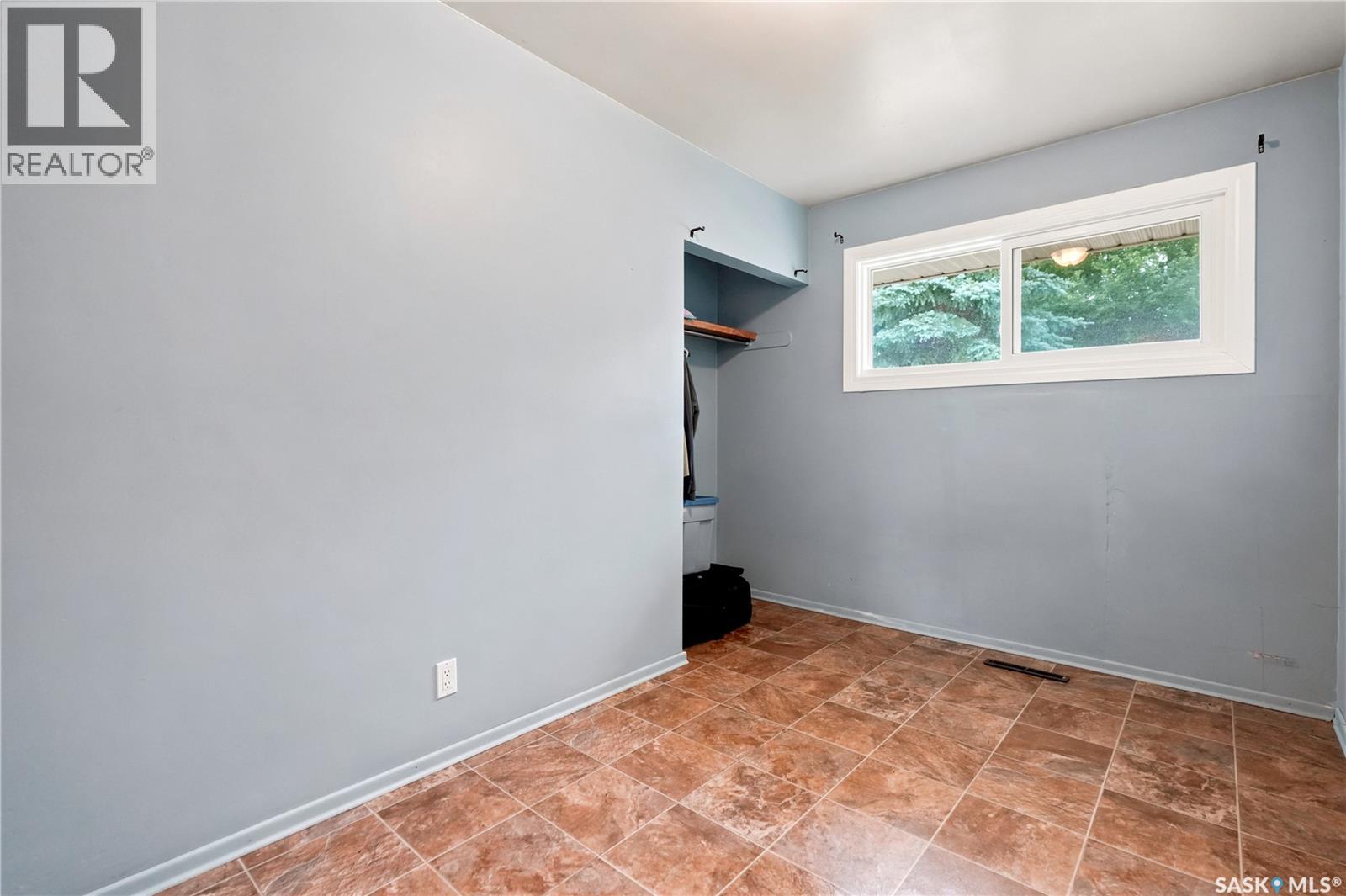 145 Ellison CRESCENT - 16