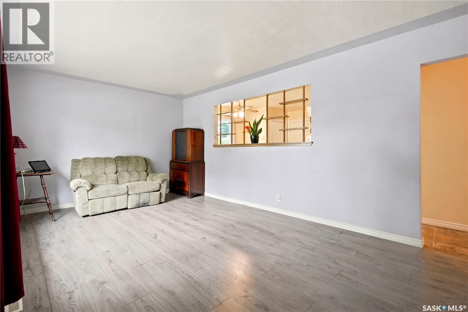 145 Ellison CRESCENT - 7