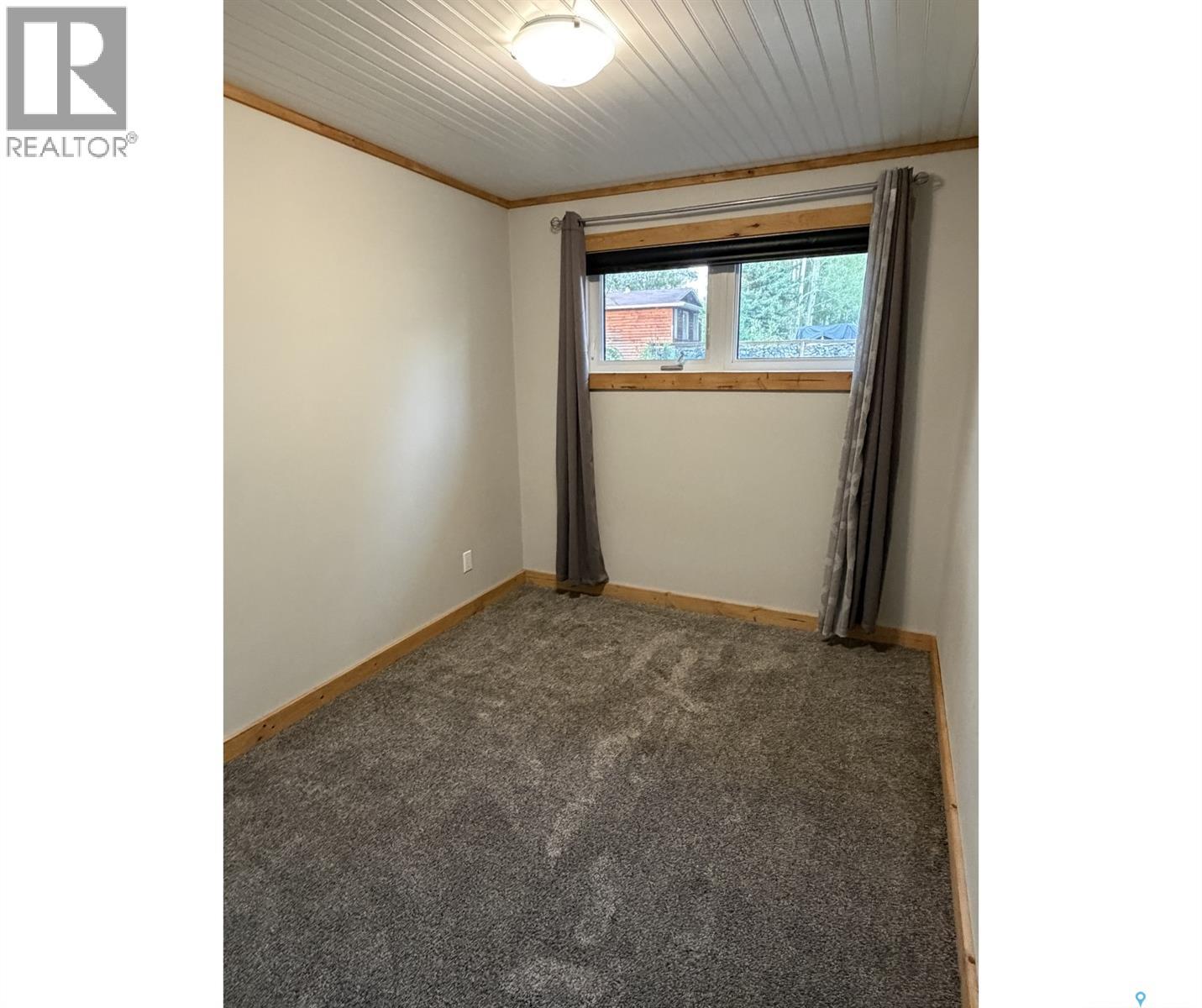 241 Dehavilland AVENUE - 24