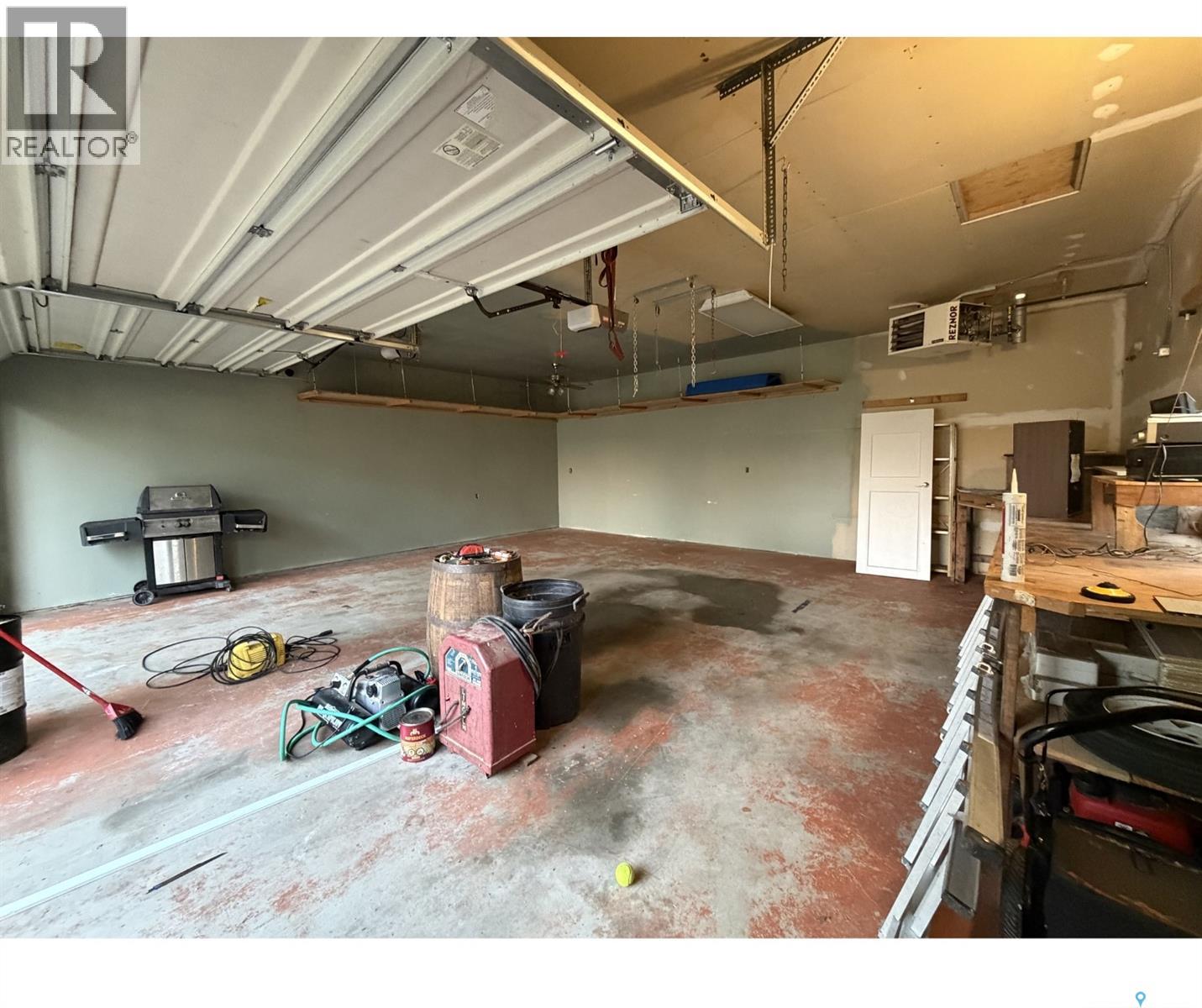 241 Dehavilland AVENUE - 31