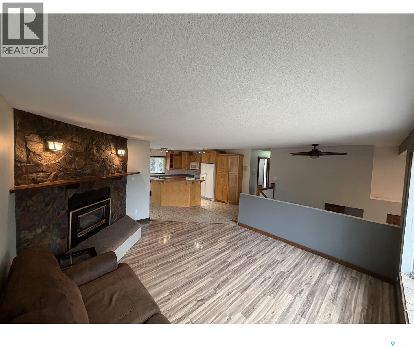 241 Dehavilland AVENUE - 4