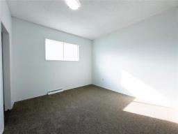 Kitchen - 580 Bannatyne Avenue, Winnipeg, MB R3A0G7 Photo 13