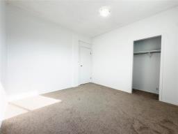 Laundry room - 580 Bannatyne Avenue, Winnipeg, MB R3A0G7 Photo 14