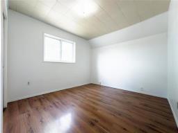 580 Bannatyne Avenue, Winnipeg, MB R3A0G7 Photo 28