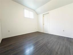 580 Bannatyne Avenue, Winnipeg, MB R3A0G7 Photo 31