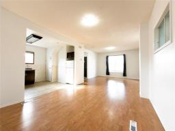4pc Bathroom - 580 Bannatyne Avenue, Winnipeg, MB R3A0G7 Photo 8