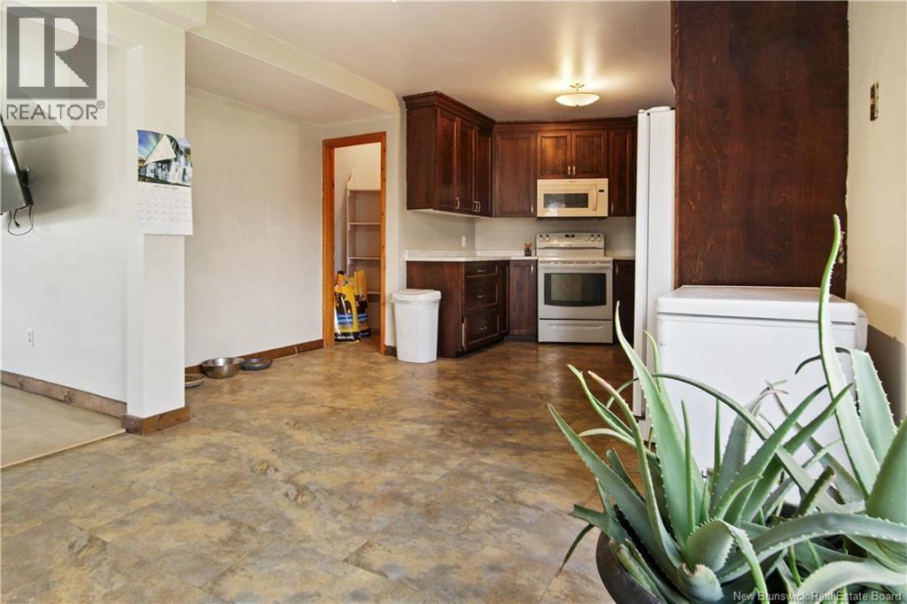 #4 50 Trites Road - 6