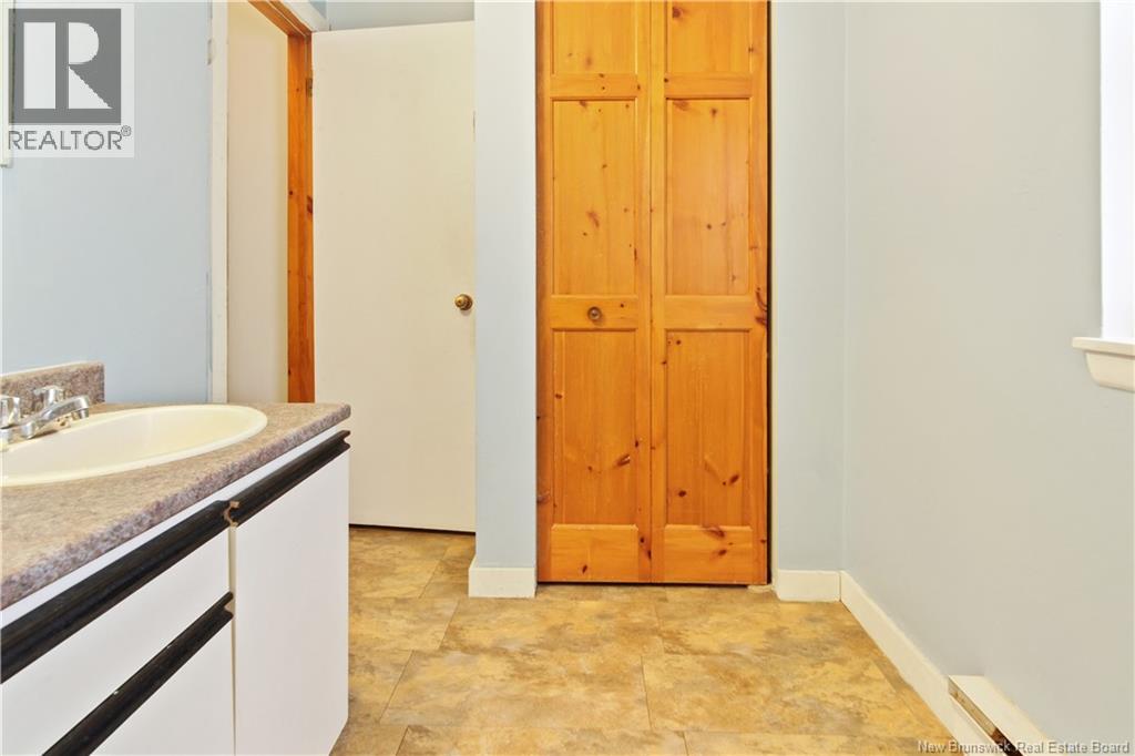 #4 50 Trites Road - 18