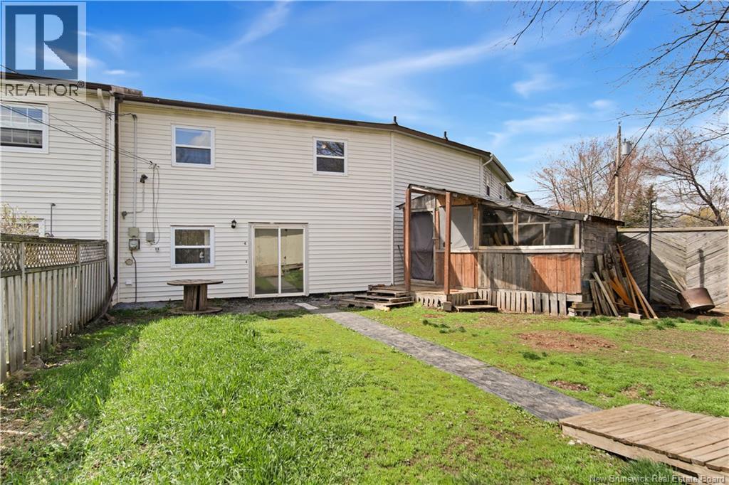 #4 50 Trites Road - 24