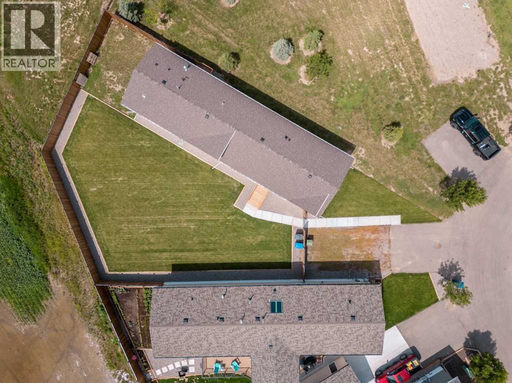 2037 Sunflower Crescent - 26