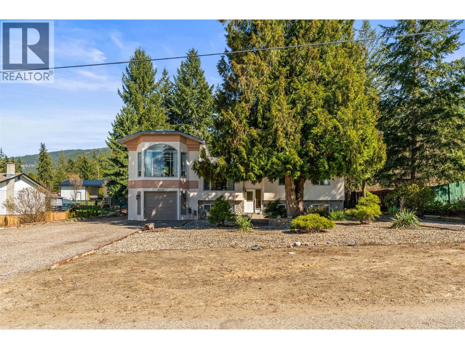 3419 Larch Drive - 4