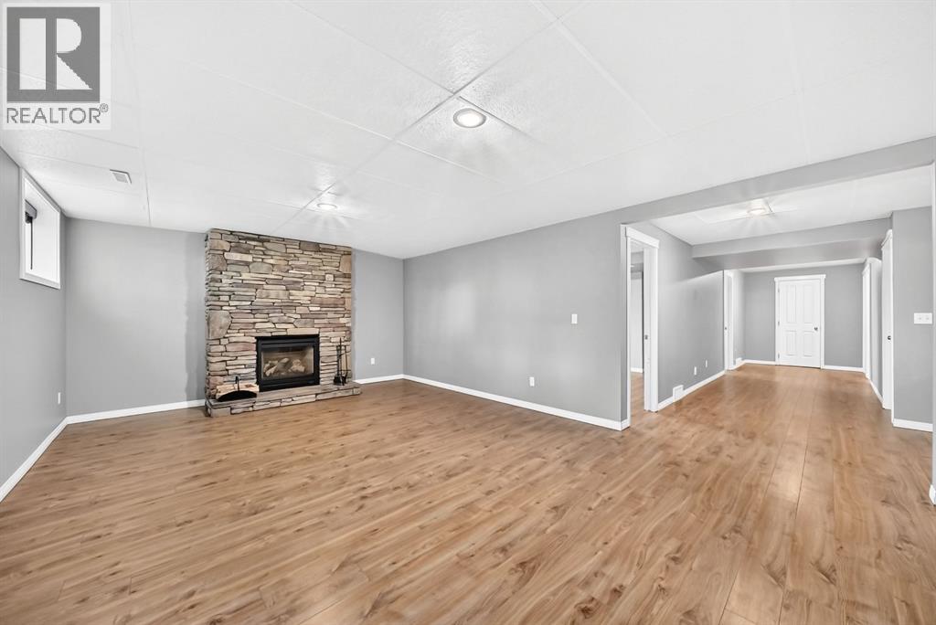 142 Strathmore Lakes Place - 29