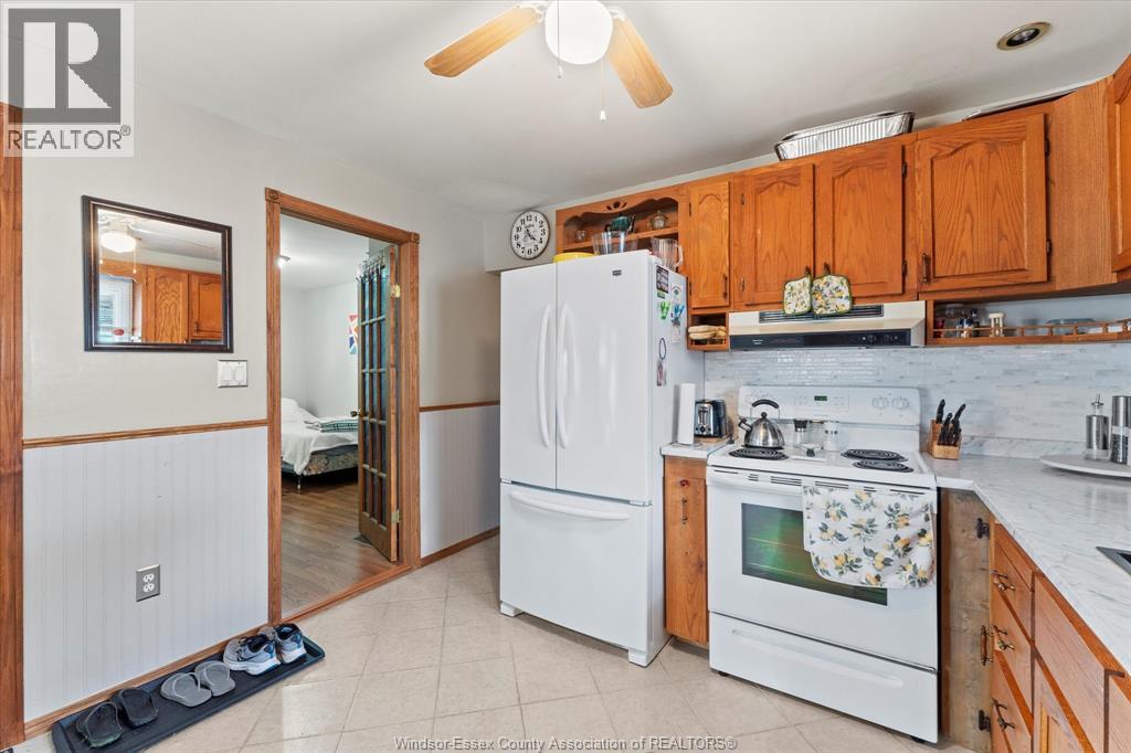 14 CEDAR CRESCENT - 15