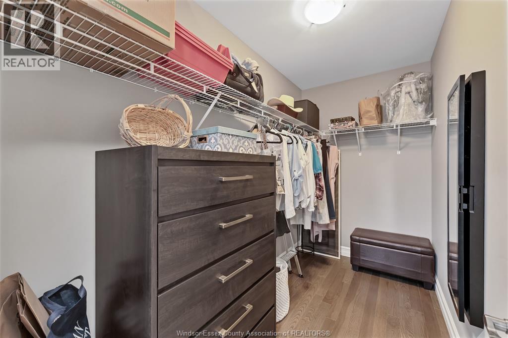 1172 ALLIANCE STREET - 23