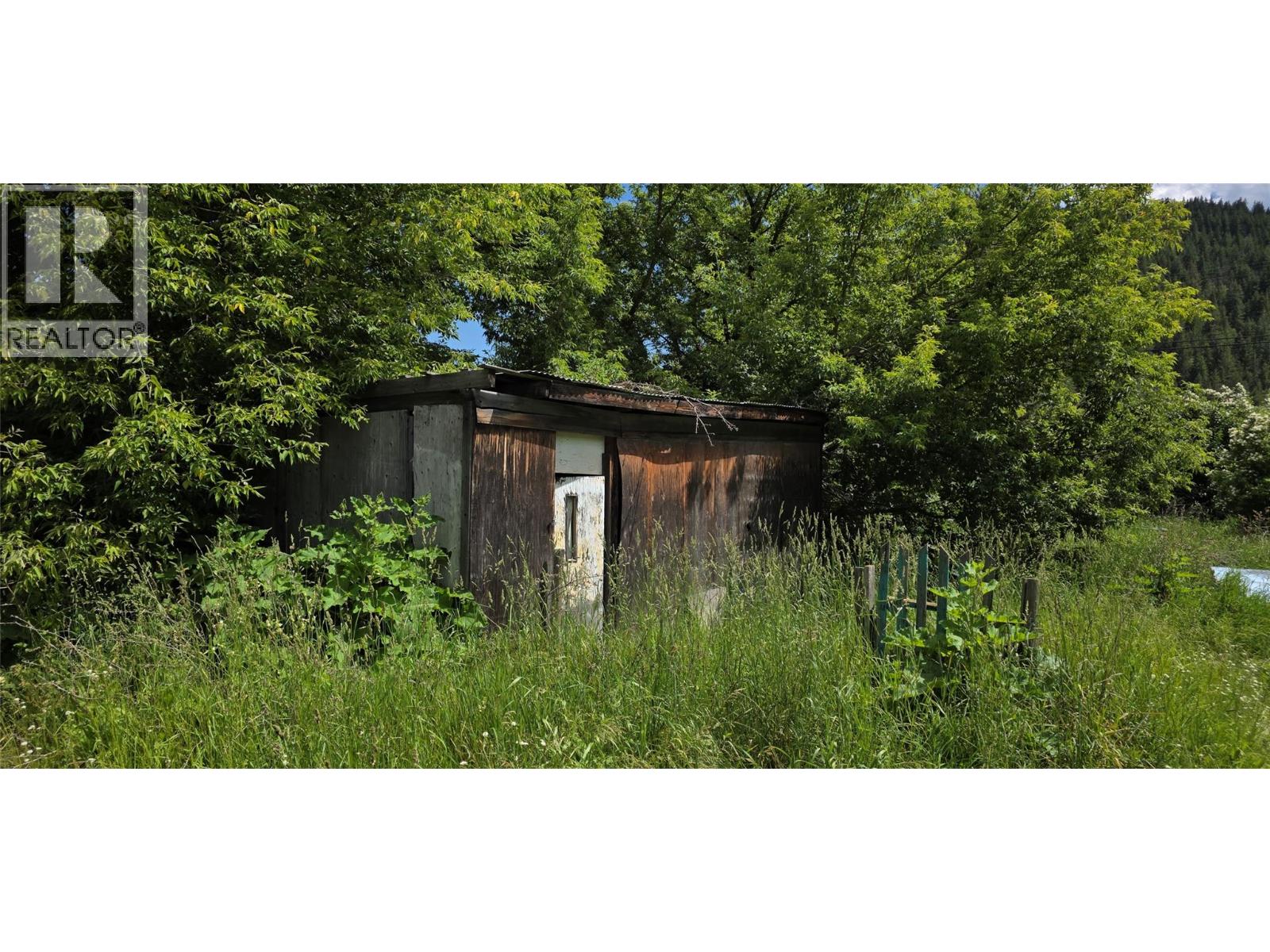 5778 highway 97 - 5